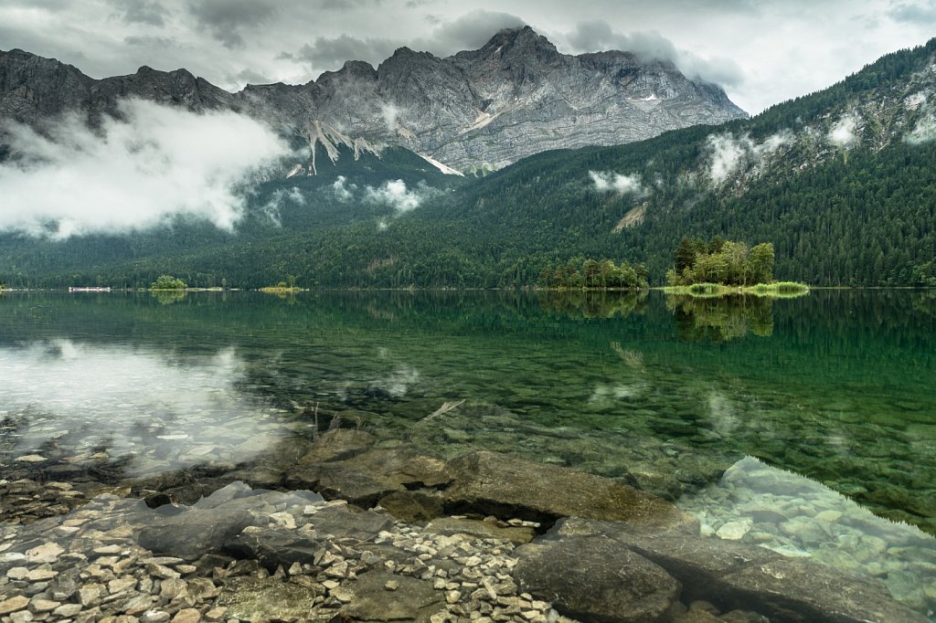 bewölkter Tag am Eibsee