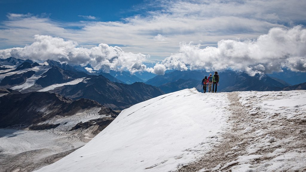 Alpinisten am Grat